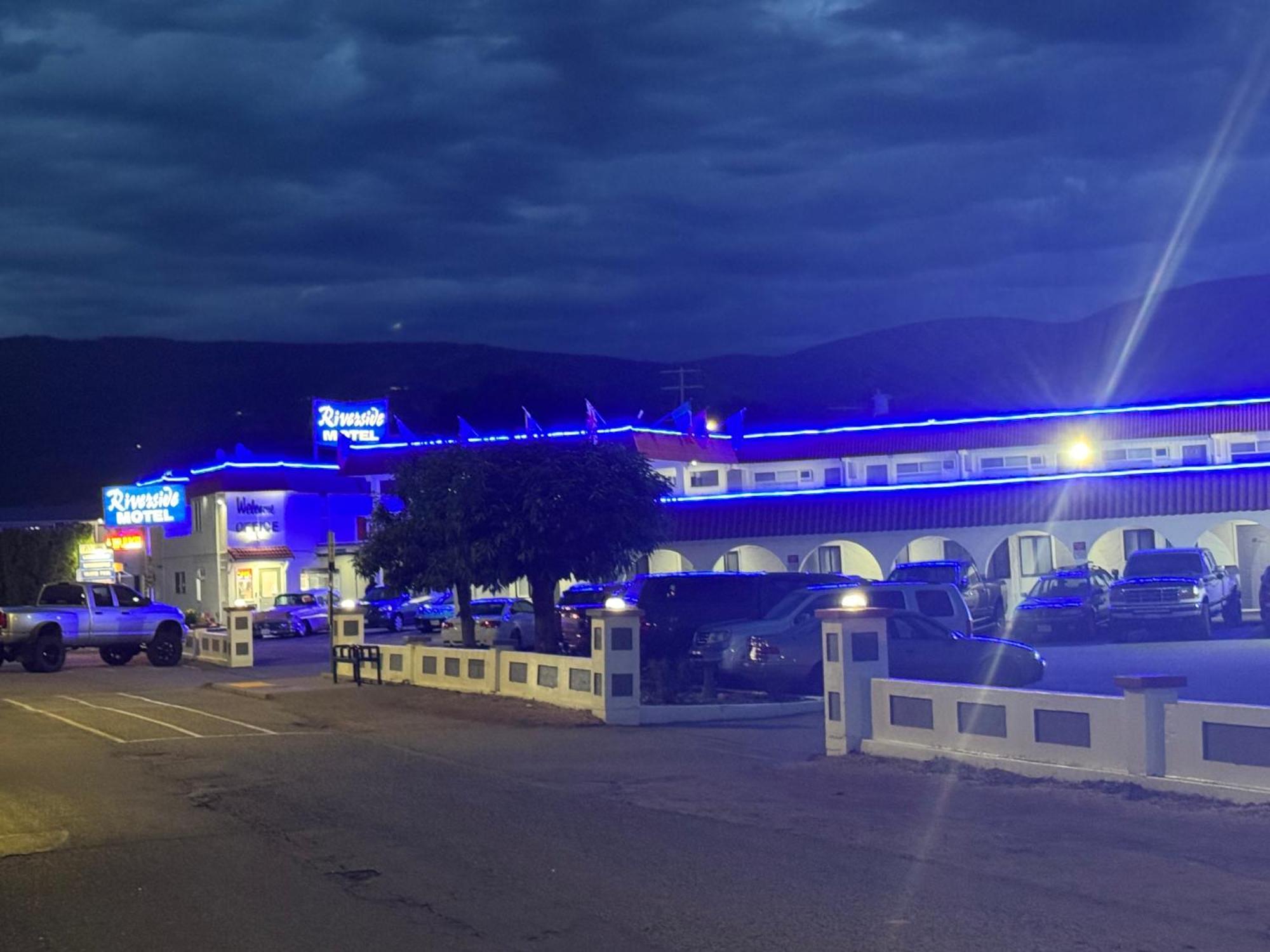 河滨汽车旅馆 彭蒂克顿 外观 照片